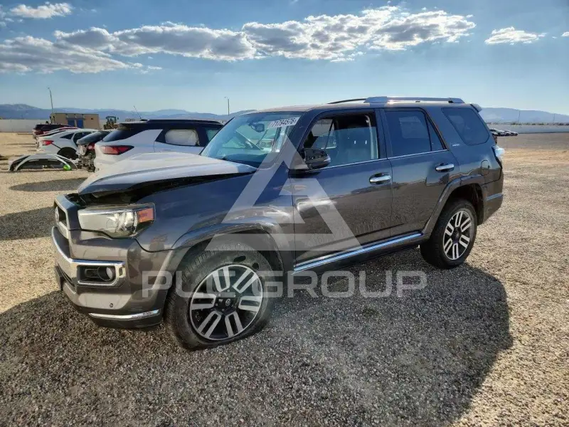 2018 Toyota 4 RUNNER фото