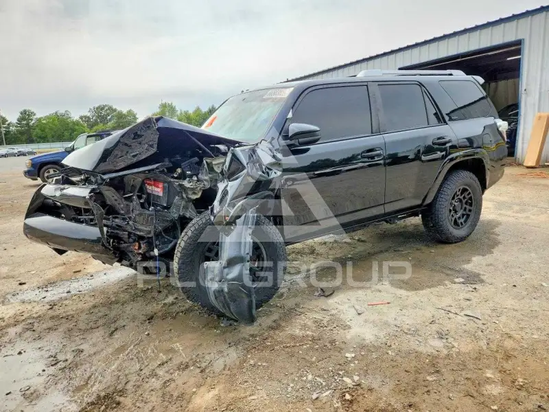 2018 Toyota 4 RUNNER фото