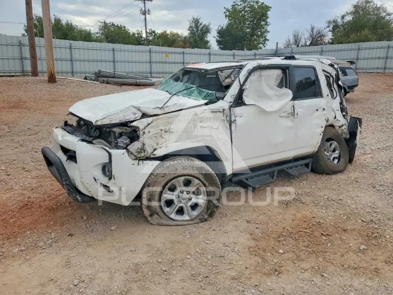 2018 Toyota 4 RUNNER фото