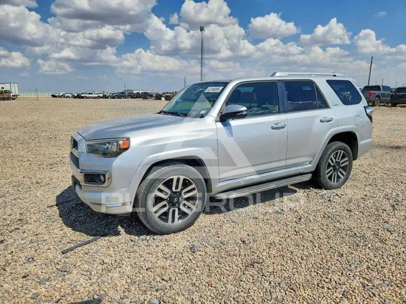 2018 Toyota 4 RUNNER photo