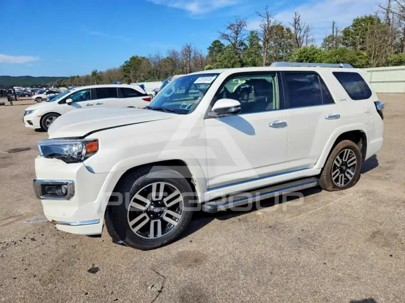 2018 Toyota 4 RUNNER фото