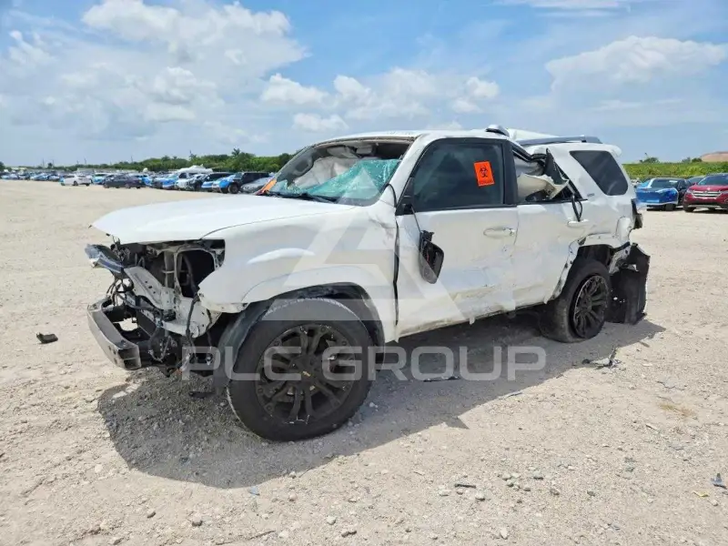 2018 Toyota 4 RUNNER фото