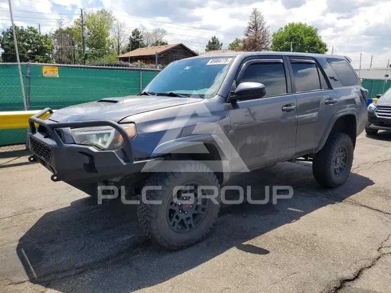 2018 Toyota 4 RUNNER фото