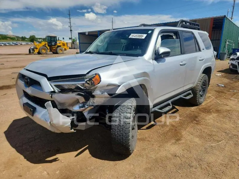 2018 Toyota 4 RUNNER photo