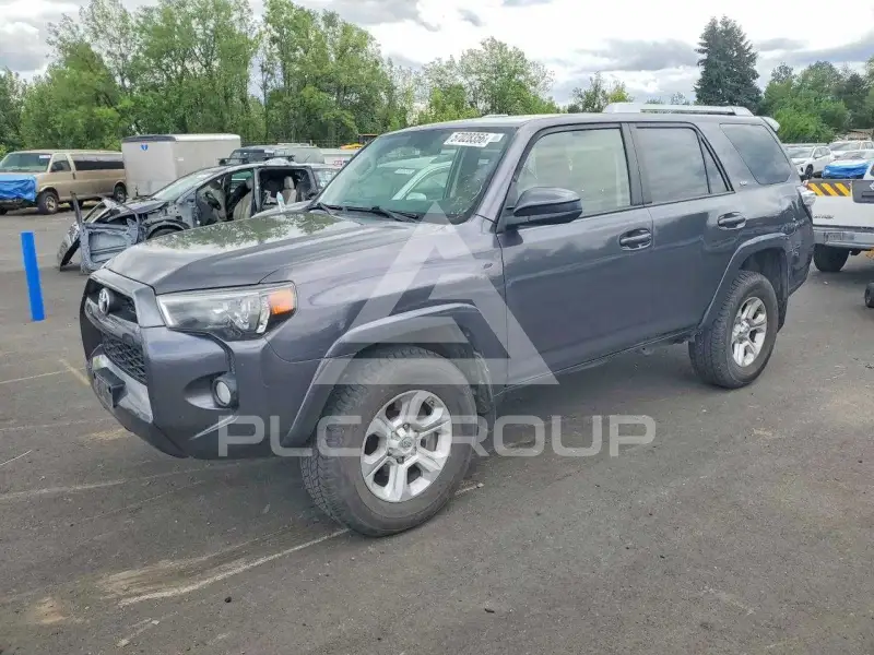 2018 Toyota 4 RUNNER фото