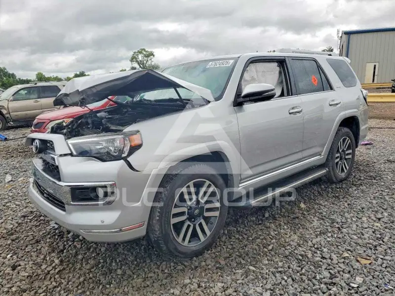 2018 Toyota 4 RUNNER фото