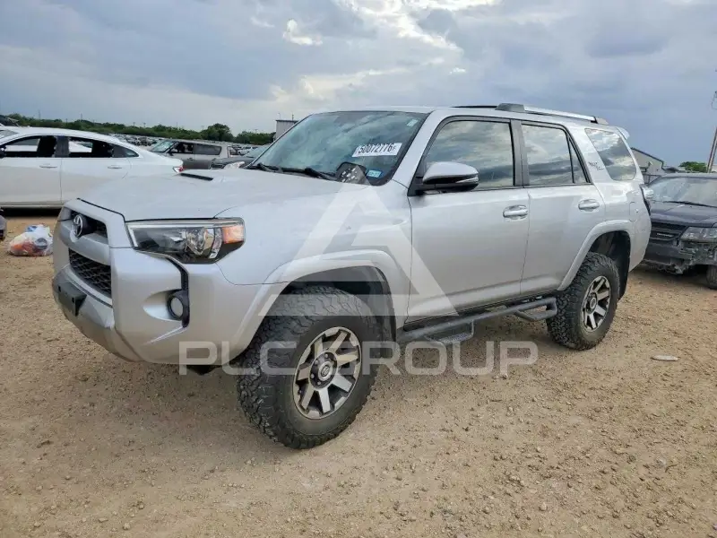 2018 Toyota 4 RUNNER фото