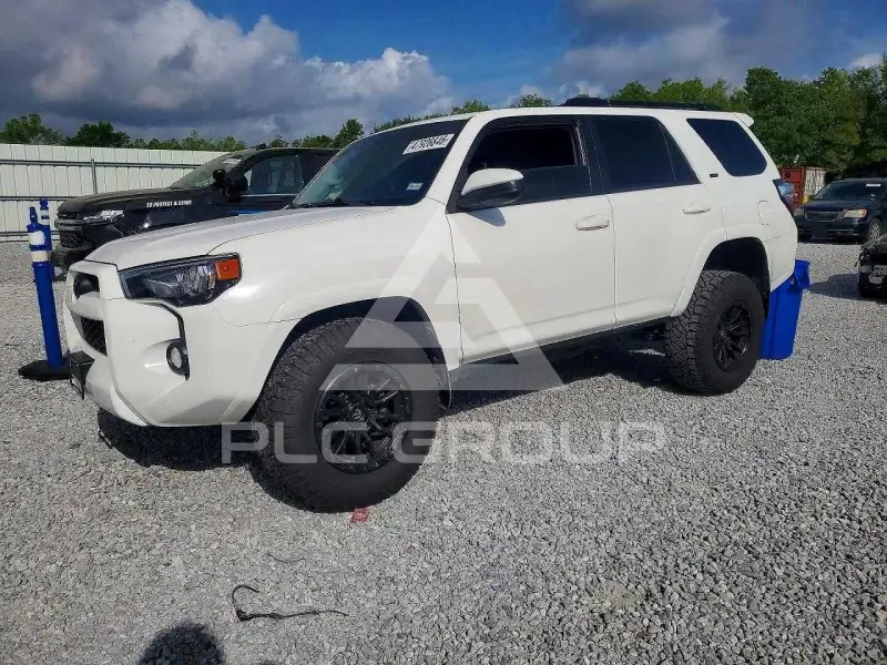 2018 Toyota 4 RUNNER фото