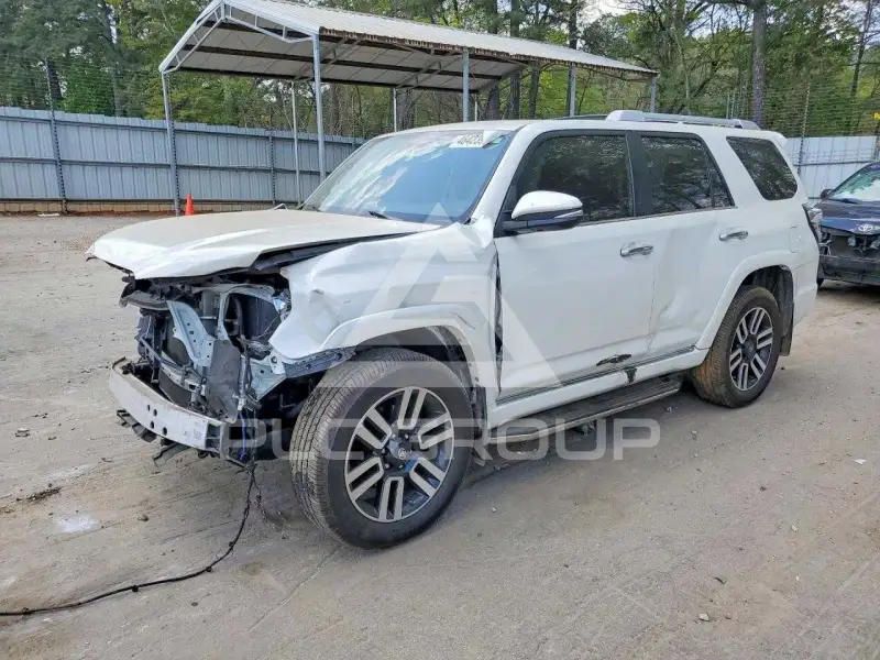 2018 Toyota 4 RUNNER фото