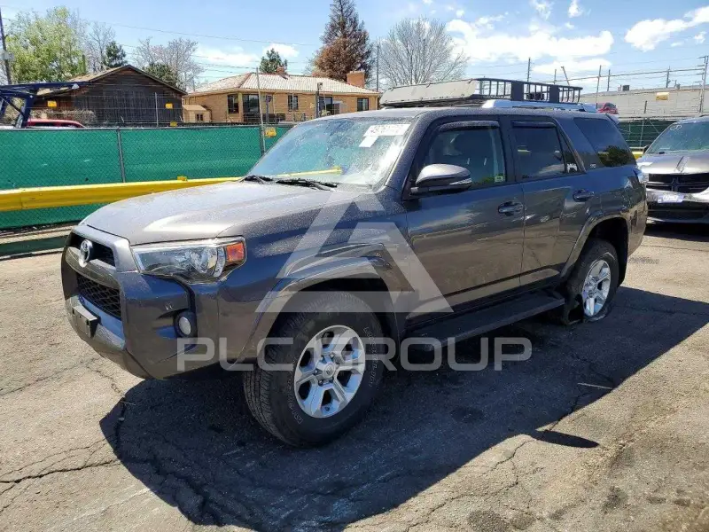 2018 Toyota 4 RUNNER photo