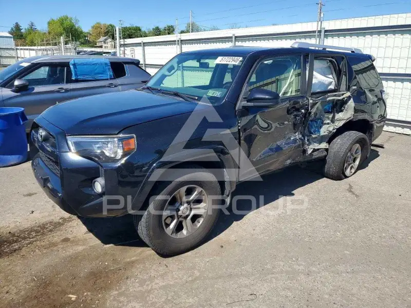2018 Toyota 4 RUNNER фото
