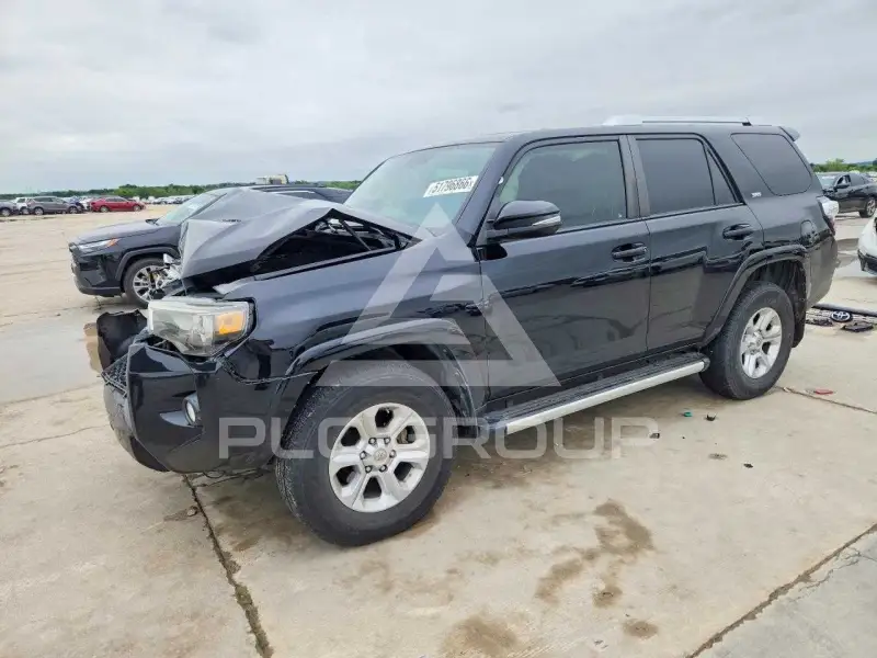 2018 Toyota 4 RUNNER photo
