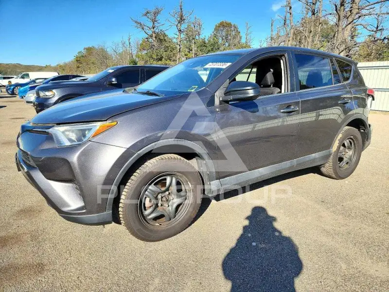 2018 Toyota RAV4 photo