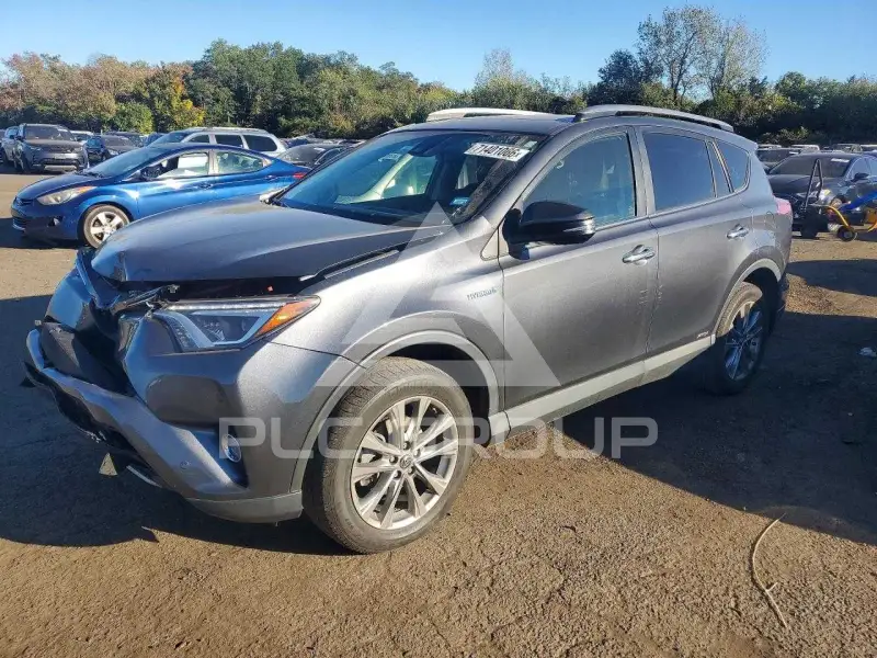 2018 Toyota RAV4 фото