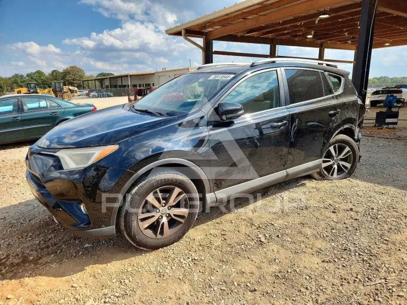 2018 Toyota RAV4 фото