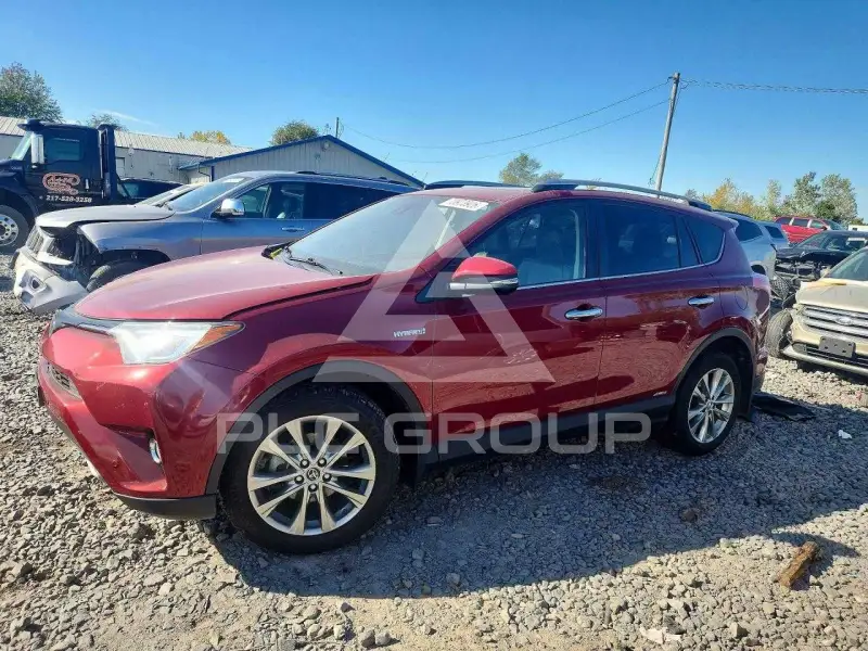2018 Toyota RAV4 фото