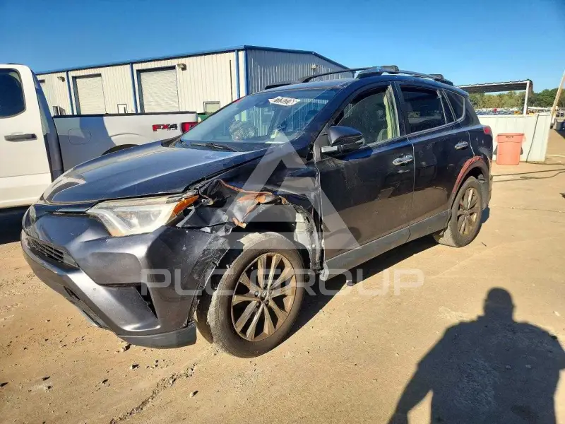 2018 Toyota RAV4 photo