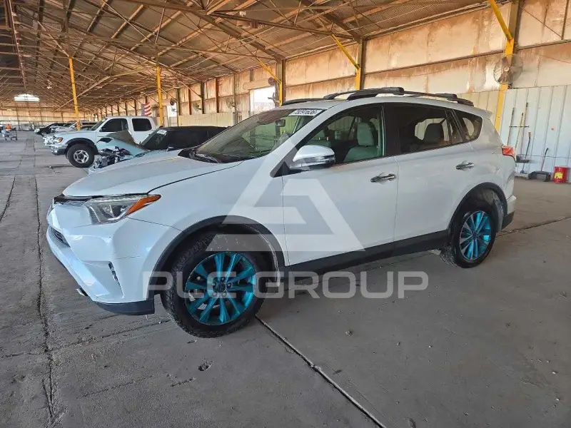 2018 Toyota RAV4 фото