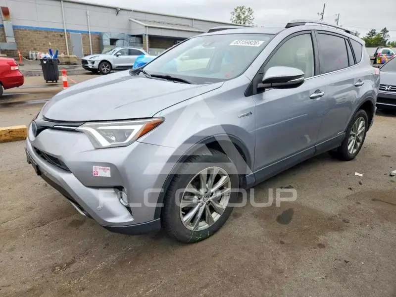 2018 Toyota RAV4 фото