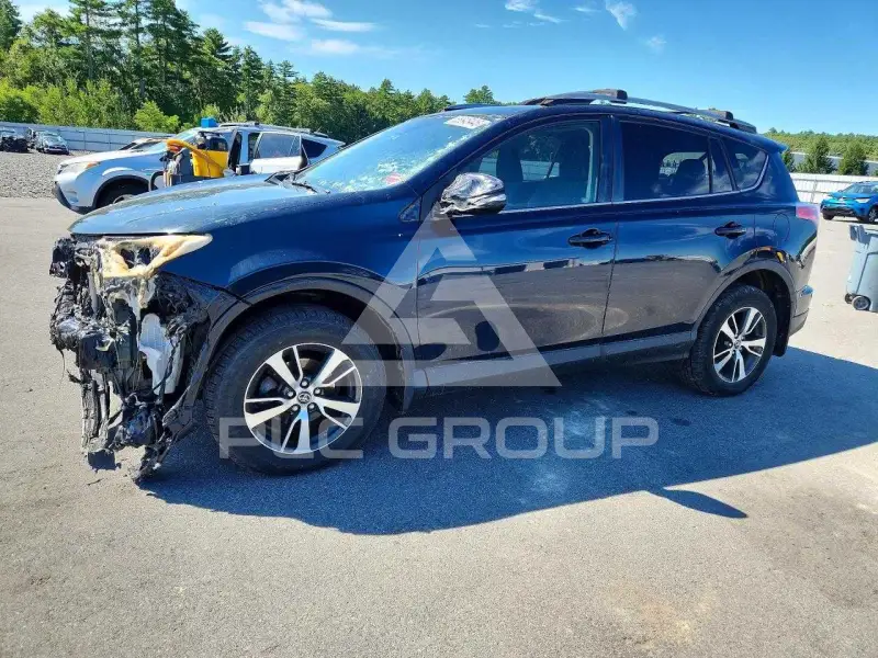 2018 Toyota RAV4 фото