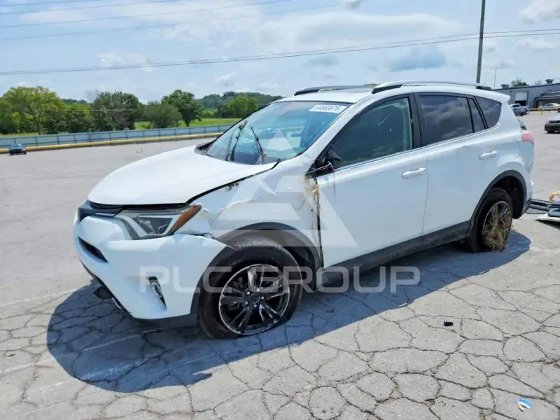 2018 Toyota RAV4 фото