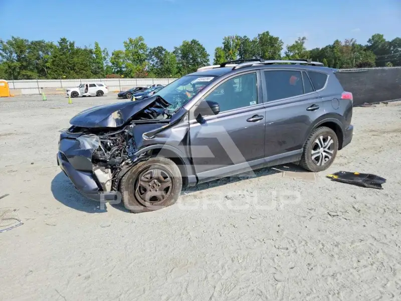 2018 Toyota RAV4 фото
