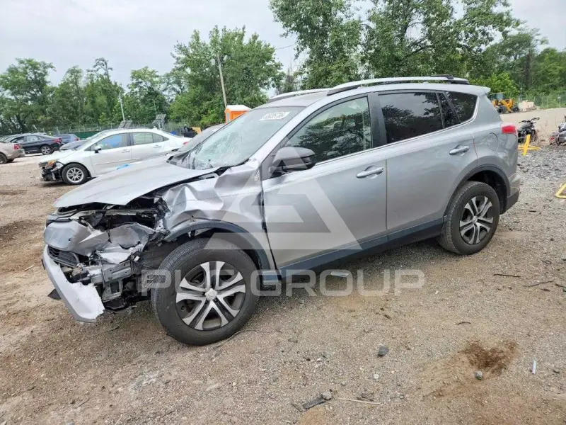 2018 Toyota RAV4 фото