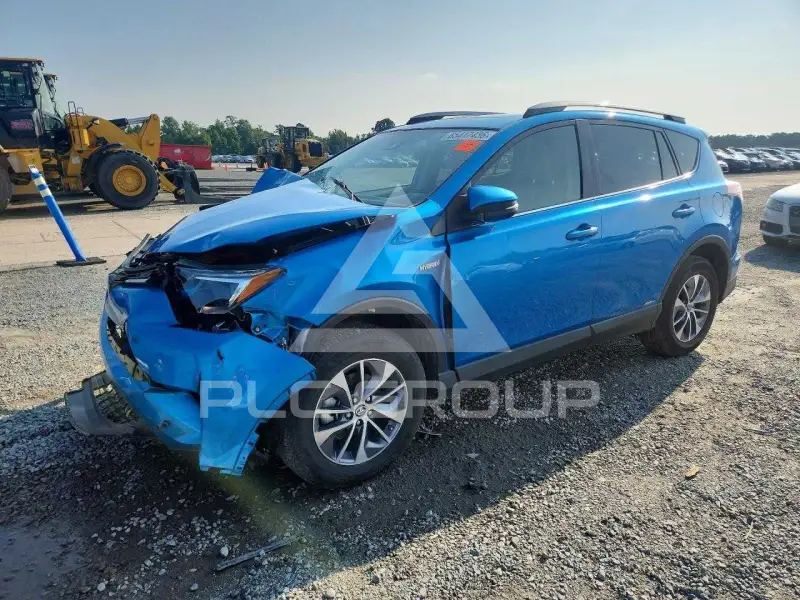 2018 Toyota RAV4 фото