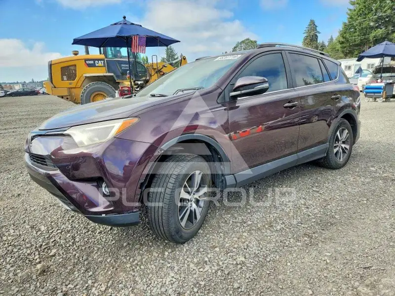 2018 Toyota RAV4 photo