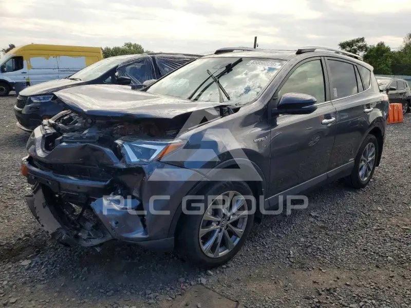 2018 Toyota RAV4 фото