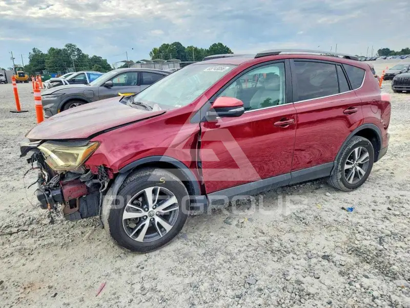 2018 Toyota RAV4 photo
