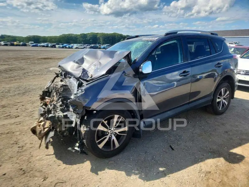 2018 Toyota RAV4 фото