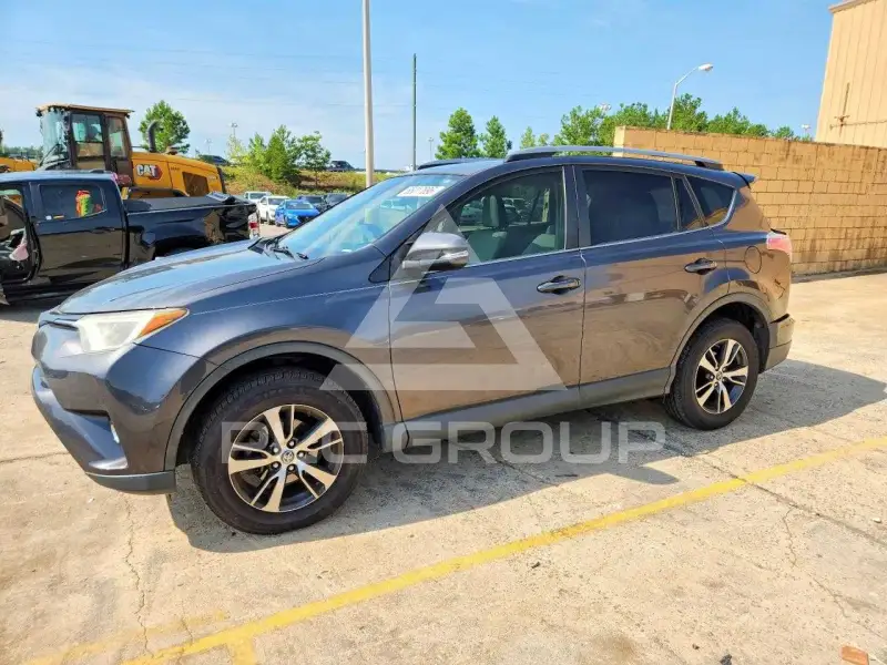 2018 Toyota RAV4 фото