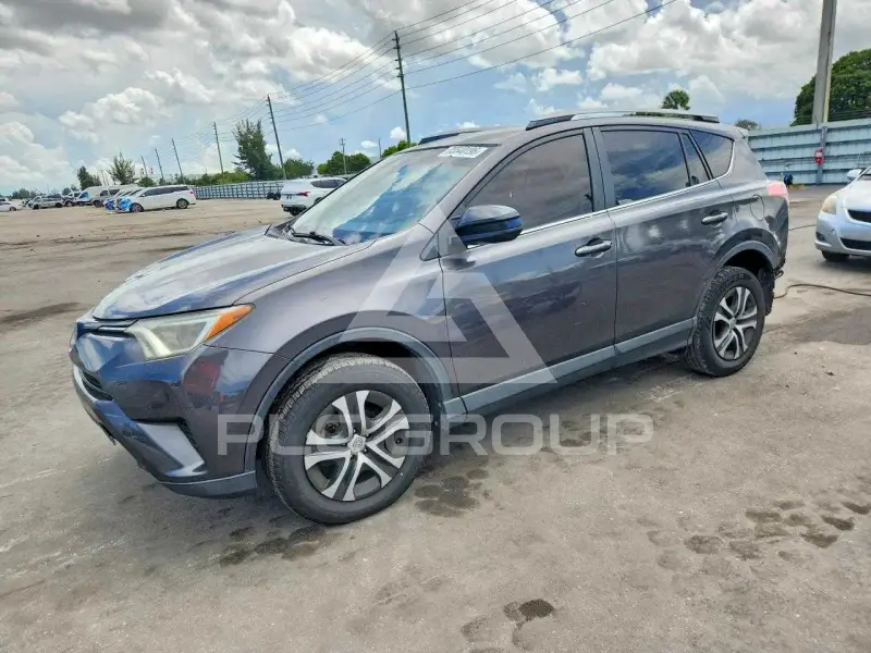 2018 Toyota RAV4 photo
