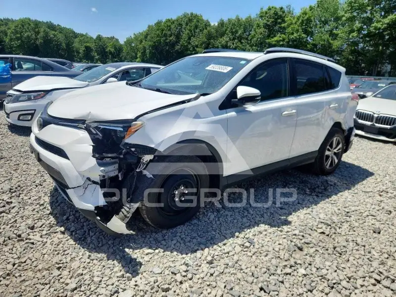 2018 Toyota RAV4 фото