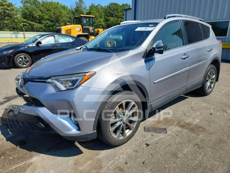 2018 Toyota RAV4 photo