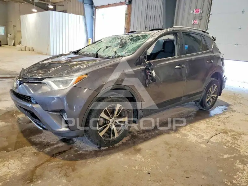 2018 Toyota RAV4 фото