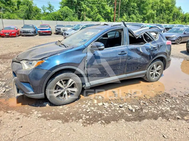 2018 Toyota RAV4 фото