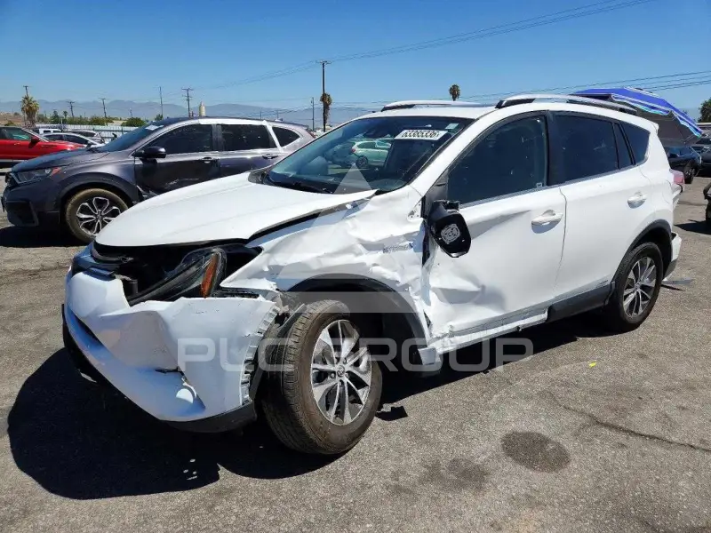 2018 Toyota RAV4 фото