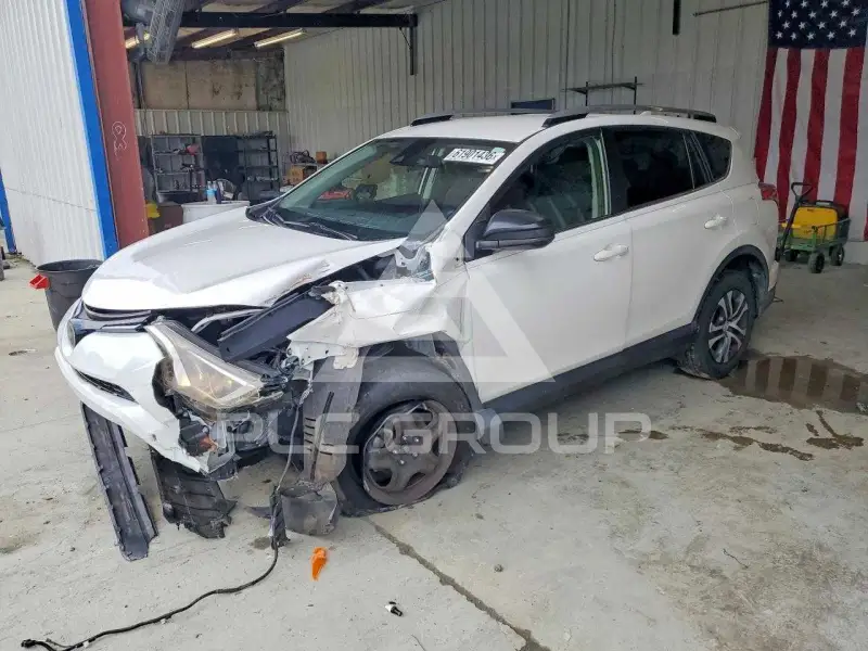 2018 Toyota RAV4 фото