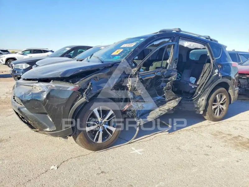 2018 Toyota RAV4 фото
