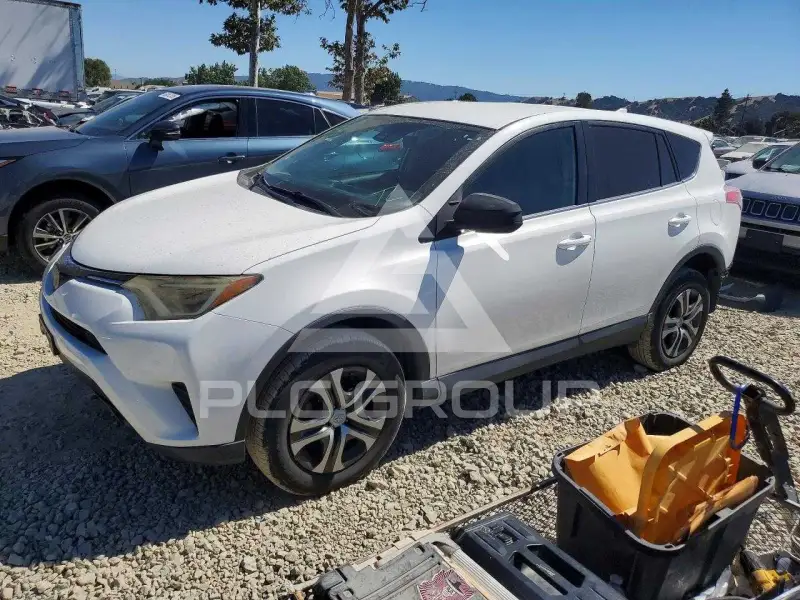 2018 Toyota RAV4 photo