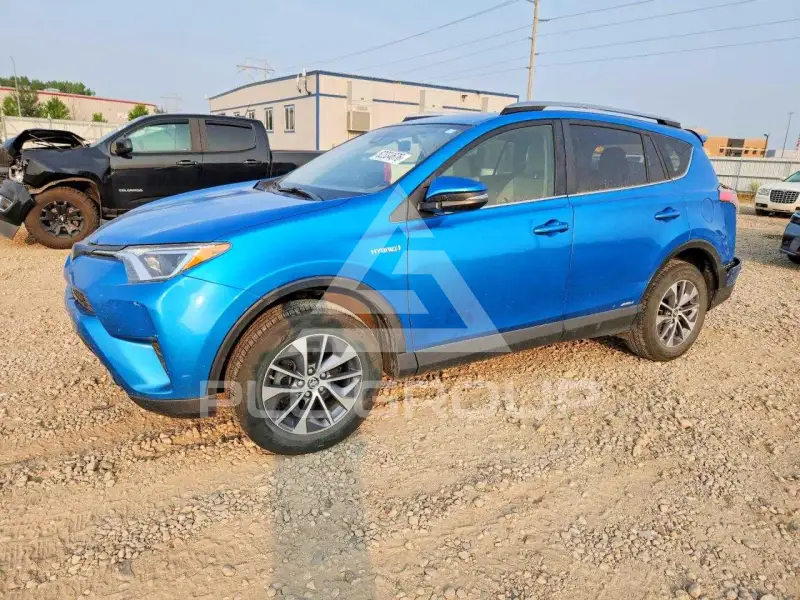 2018 Toyota RAV4 фото