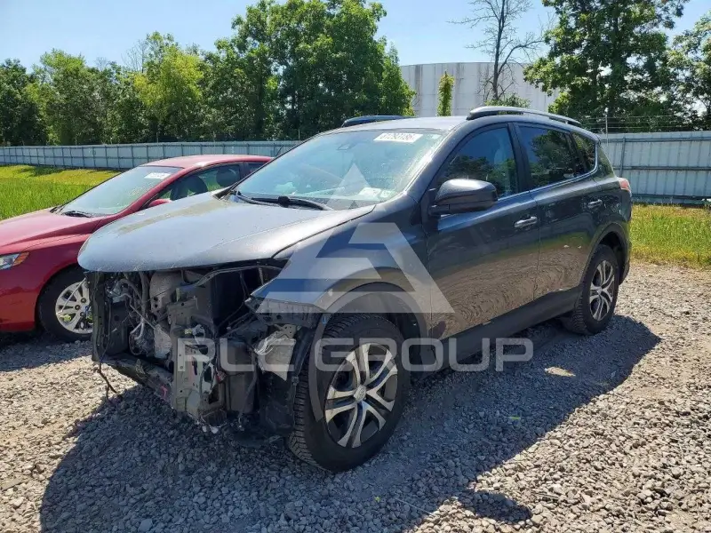 2018 Toyota RAV4 фото