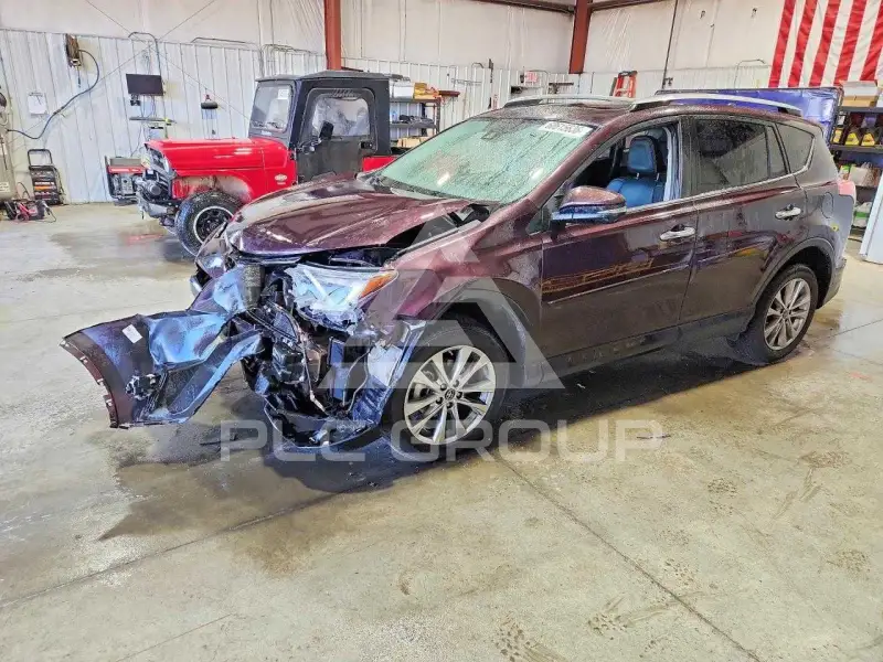 2018 Toyota RAV4 фото