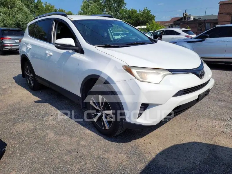 2018 Toyota RAV4 фото