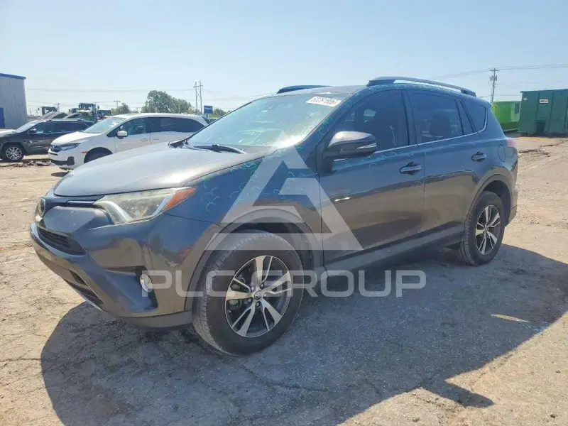 2018 Toyota RAV4 фото