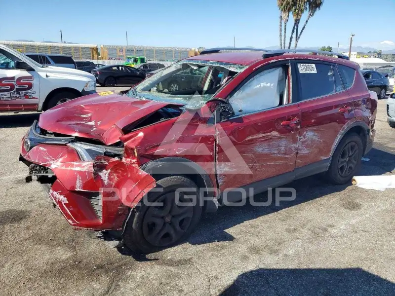 2018 Toyota RAV4 photo