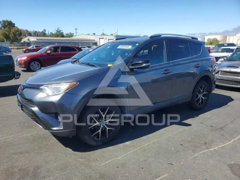 2018 Toyota RAV4 фото