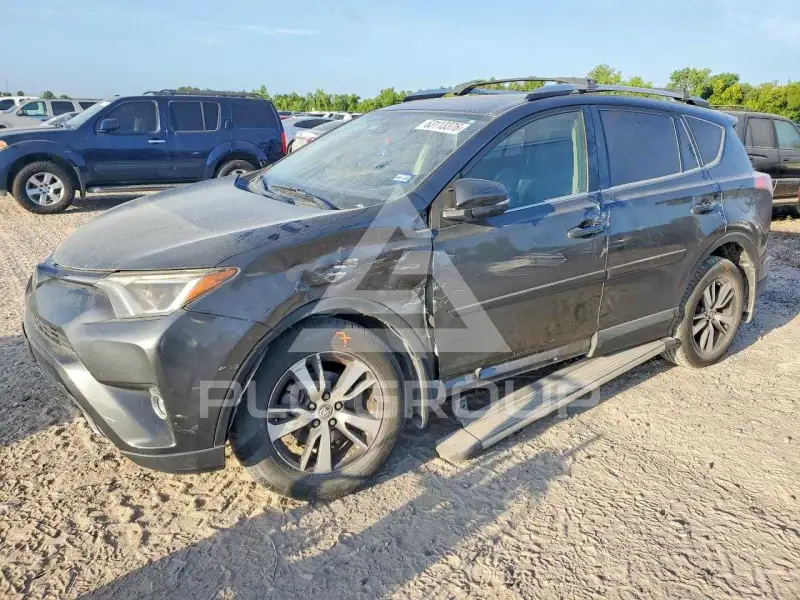 2018 Toyota RAV4 фото